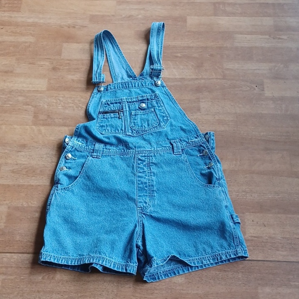 Carolina blues bided shorts size large